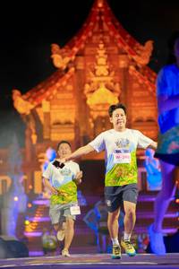 BIB: 398
                            <button type="button" onclick="openModal(22473976)" class="btn btn-primary btn-sm float-right btn-popup" data-toggle="modal" data-target=".modal-high-quality">
                        <i class="fas fa-shopping-cart"></i> Add to Cart
                    </button>
                                            <button type="button" onclick="isThisMe(22473976, true)" class="btn btn-success btn-sm float-right btn-popup btn-isme hidden" data-toggle="tooltip" data-placement="bottom" title="นี่คือรูปของคุณใช่ไหม คลิกที่นี่เพื่อเอาเข้าอัลบั้ม">
                        <i class="fas fa-plus"></i> Add to album
                    </button>
                    <button type="button" onclick="isThisMe(22473976, false)" class="btn btn-warning btn-sm float-right btn-popup btn-isnotme hidden">
                        <i class="fas fa-ban"></i> Remove from album
                    </button>